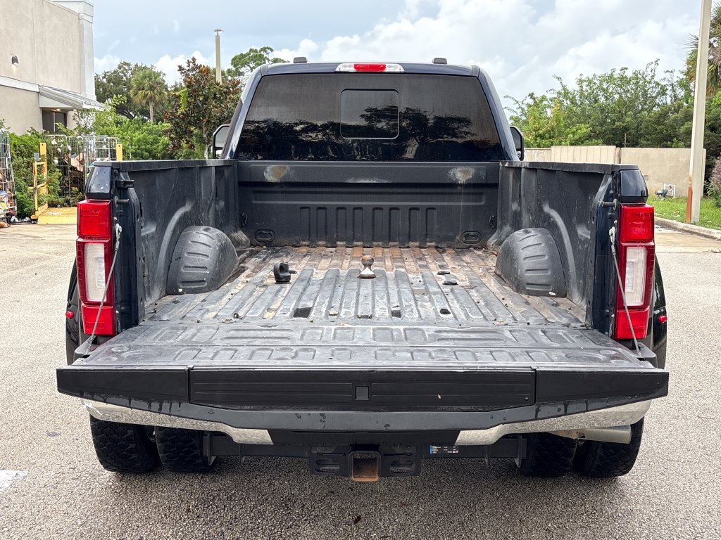 Certified 2022 Ford F450 Lariat w/ Lariat Ultimate Package AWD/4WD image 9