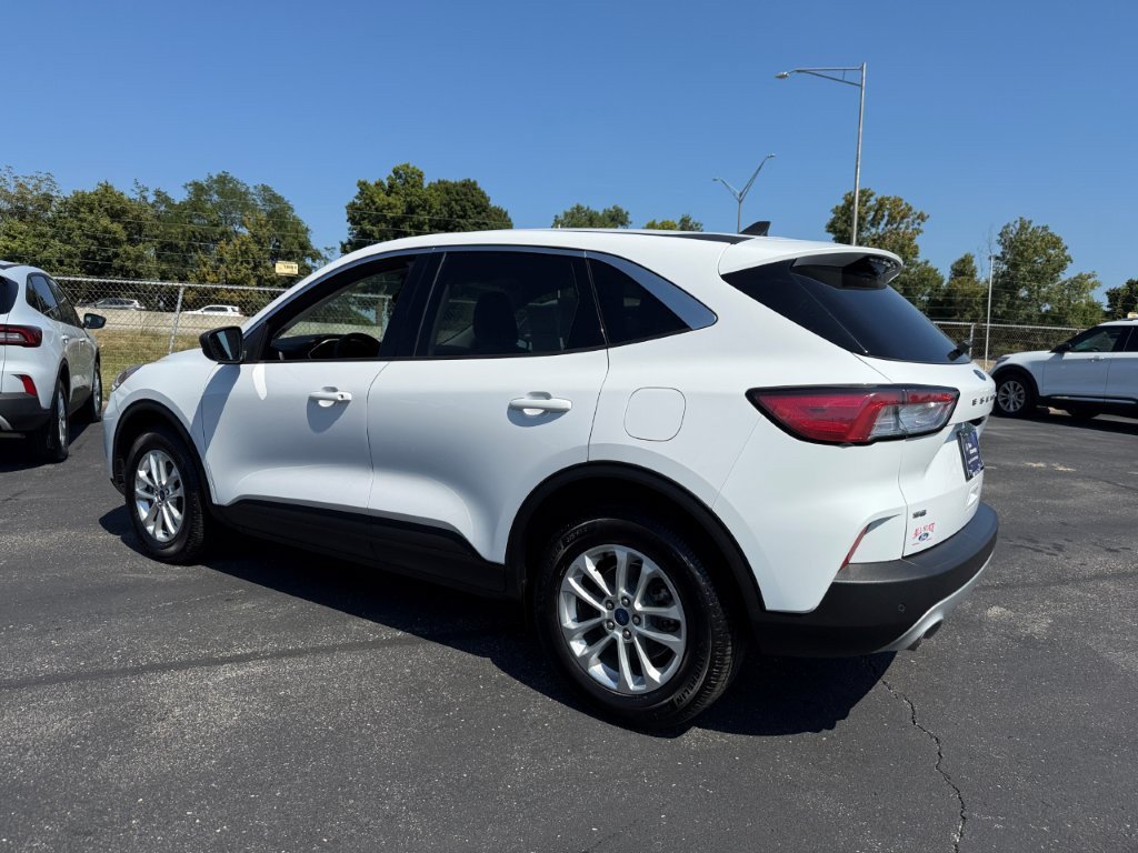 Certified 2022 Ford Escape SE AWD/4WD image 5