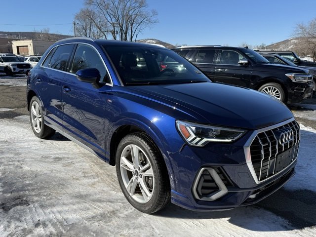Used 2023 Audi Q3 2.0T Premium image 10