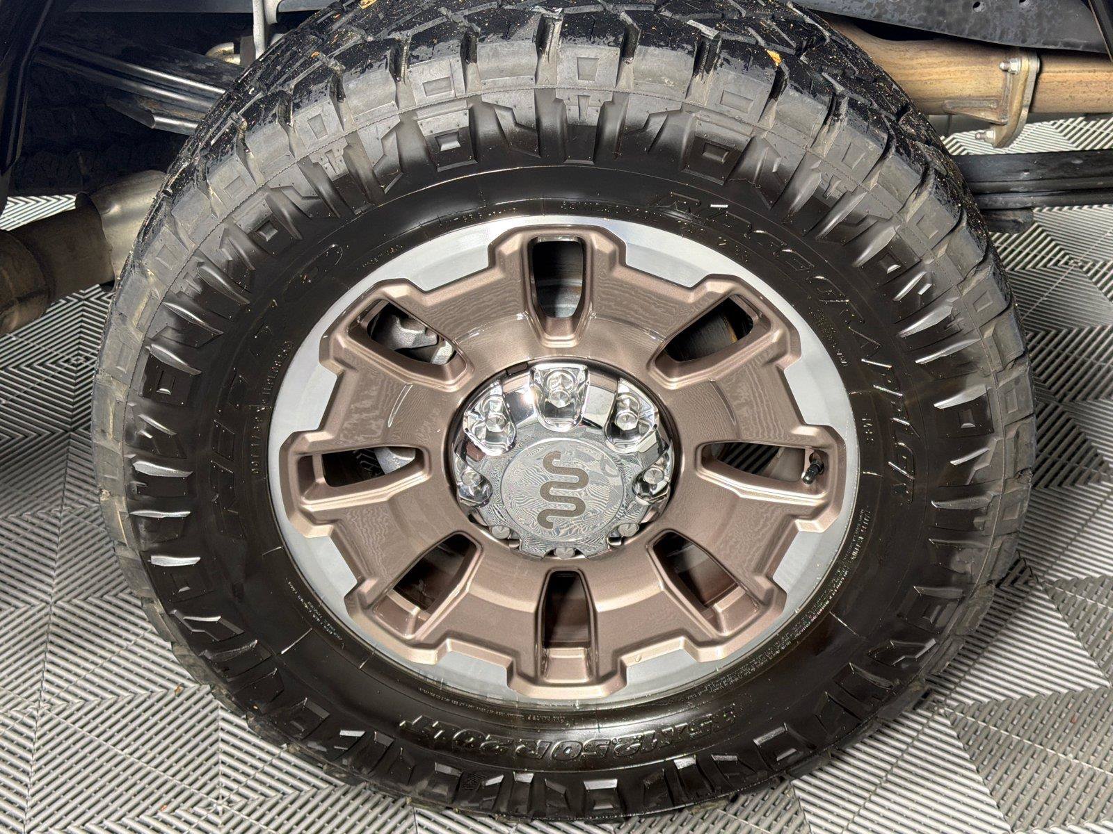 Certified 2025 Ford F250 King Ranch AWD/4WD image 17