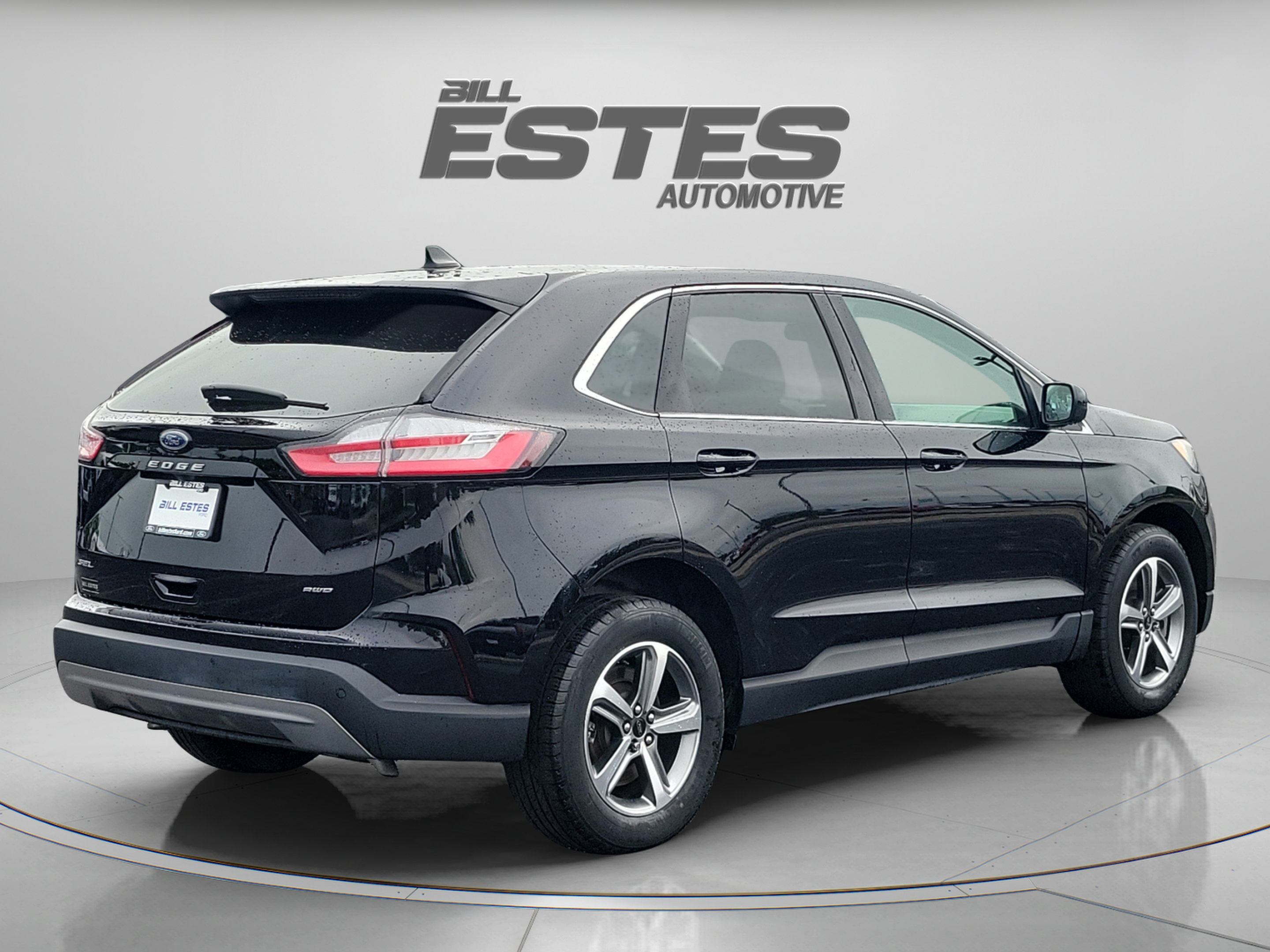 Certified 2024 Ford Edge SEL w/ Convenience Package AWD/4WD image 4
