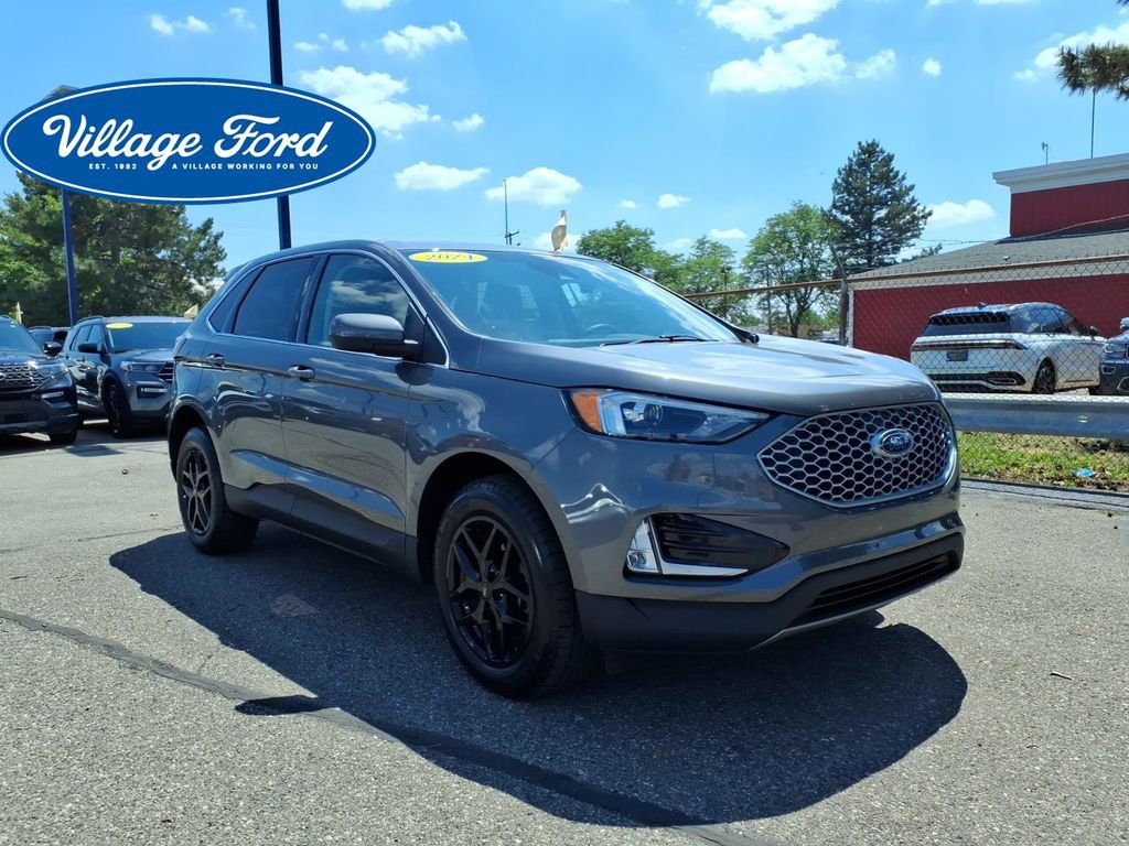 Certified 2024 Ford Edge SEL w/ Convenience Package AWD/4WD image 4
