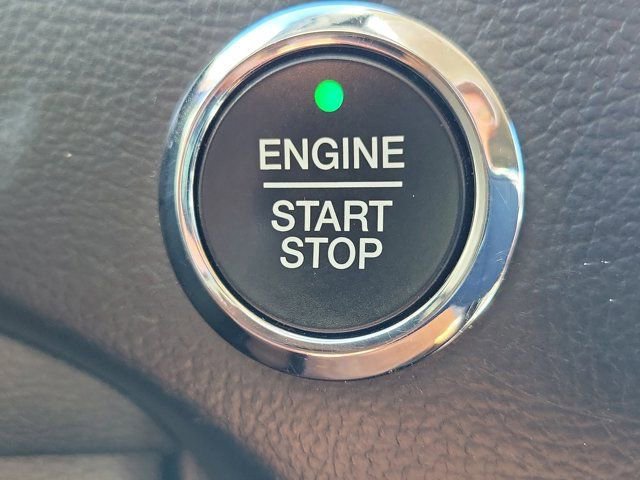 Certified 2023 Ford Edge Titanium image 29