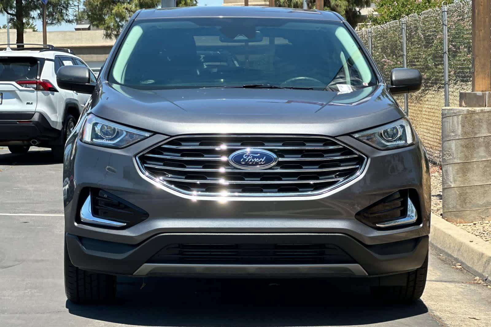 Certified 2022 Ford Edge SEL AWD/4WD image 11