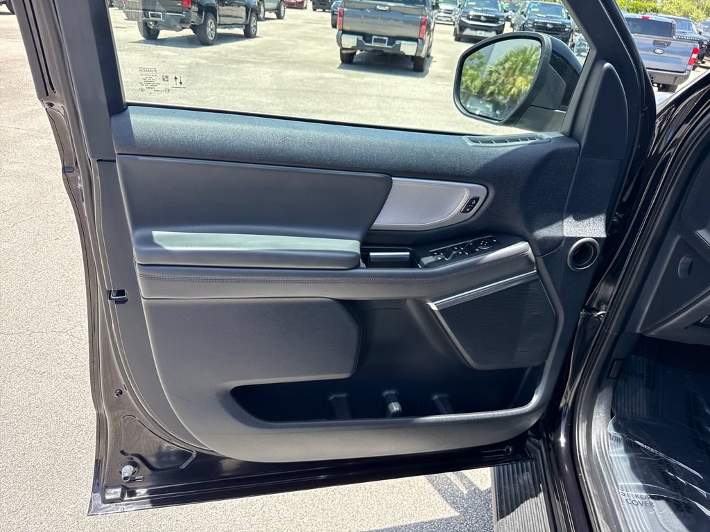 Certified 2025 Ford Expedition Active RWD image 13