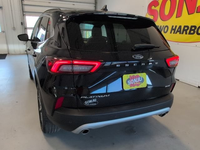 Certified 2024 Ford Escape Platinum AWD/4WD image 37