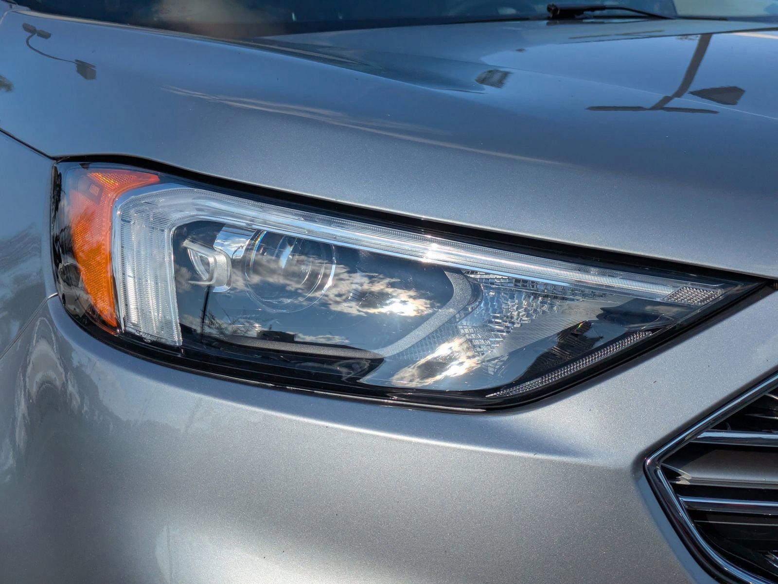 Certified 2022 Ford Edge SEL w/ Convenience Package image 10