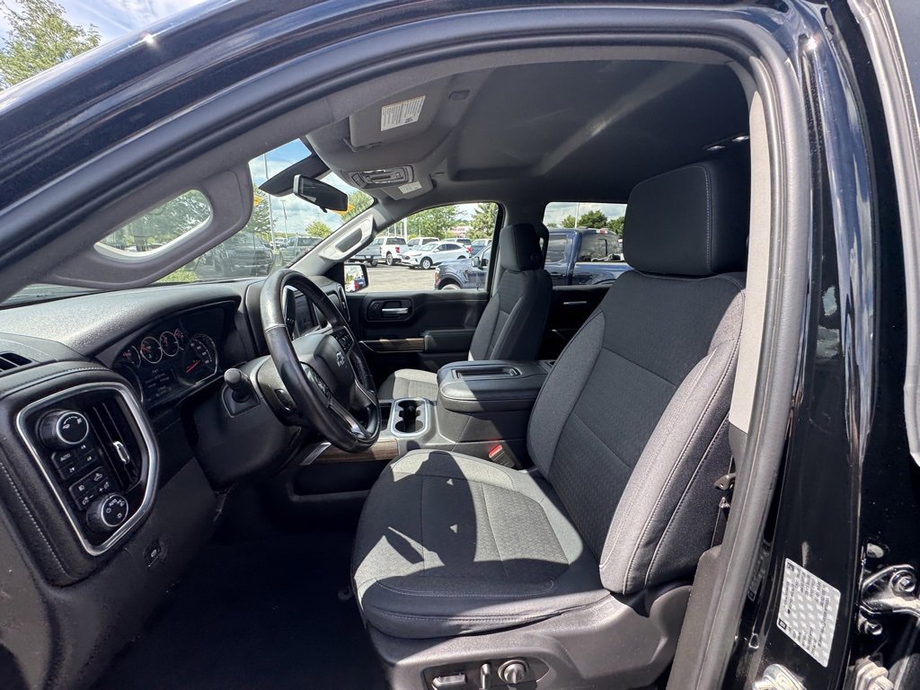 Used 2019 Chevrolet Silverado 1500 LT Trail Boss image 11