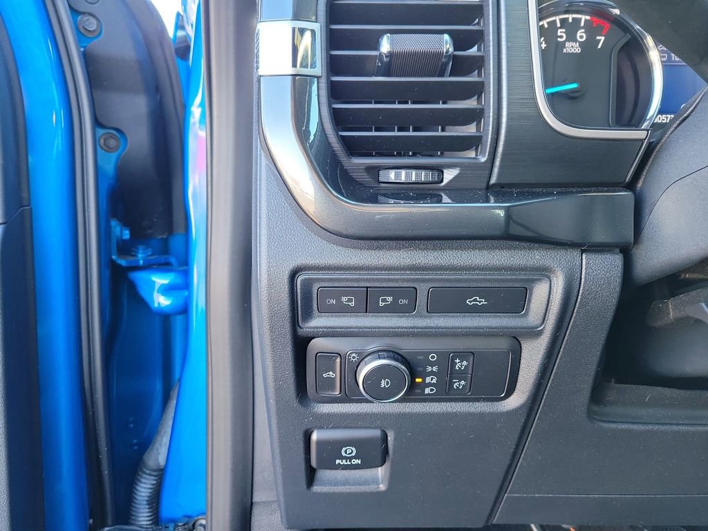 Certified 2021 Ford F150 XLT w/ Equipment Group 302A High image 21