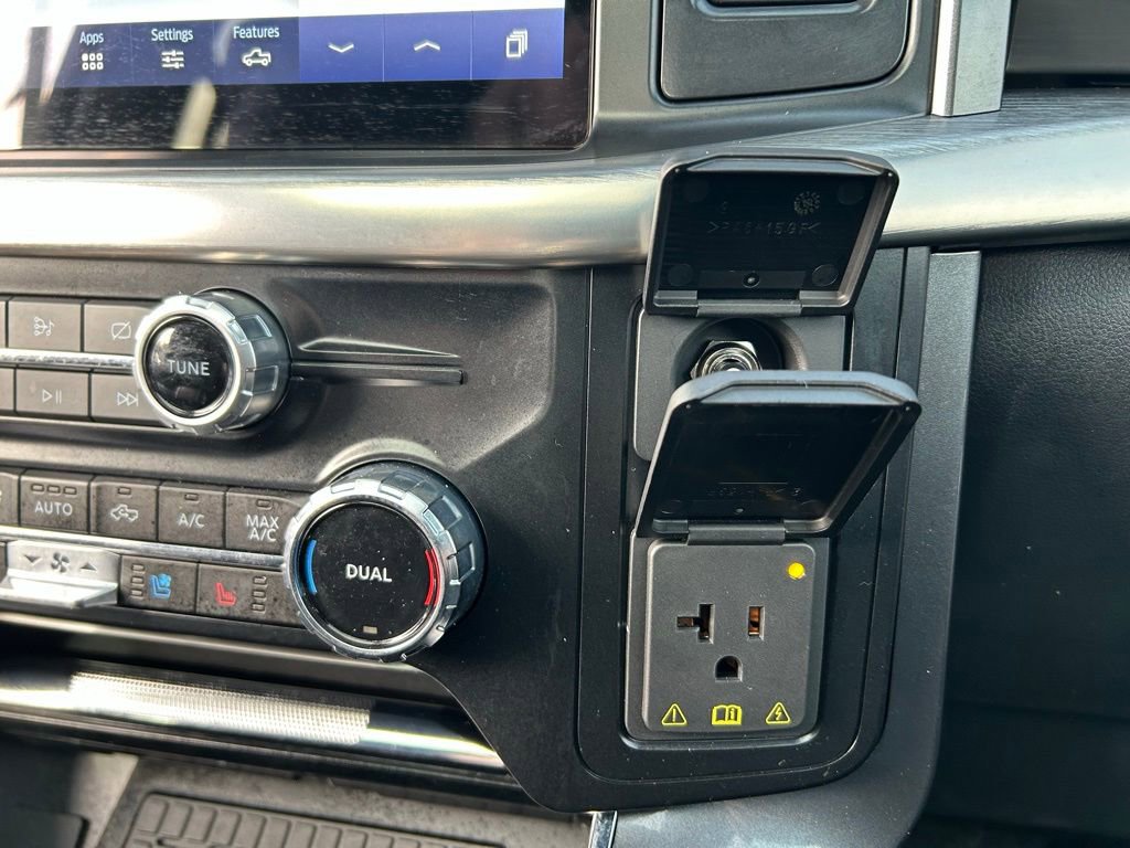 Certified 2023 Ford F150 Lariat w/ Equipment Group 502A High image 33