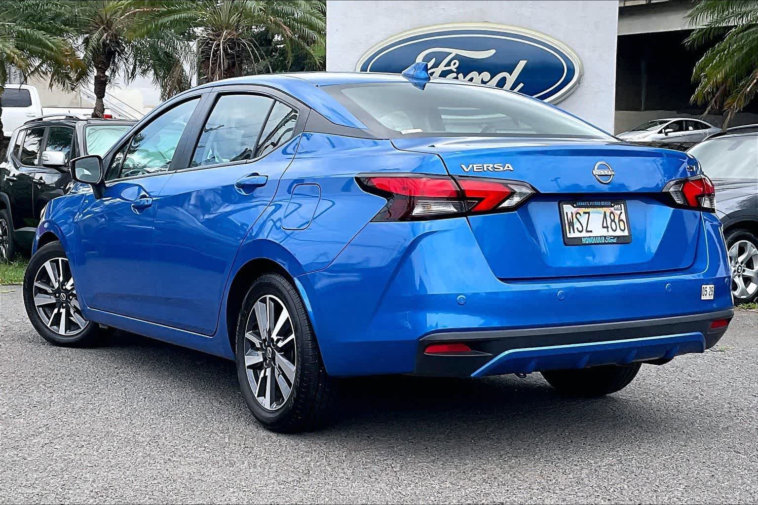 Used 2023 Nissan Versa SV FWD image 4