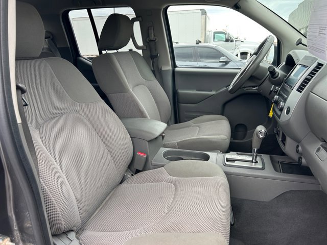 Used 2019 Nissan Frontier SV image 19