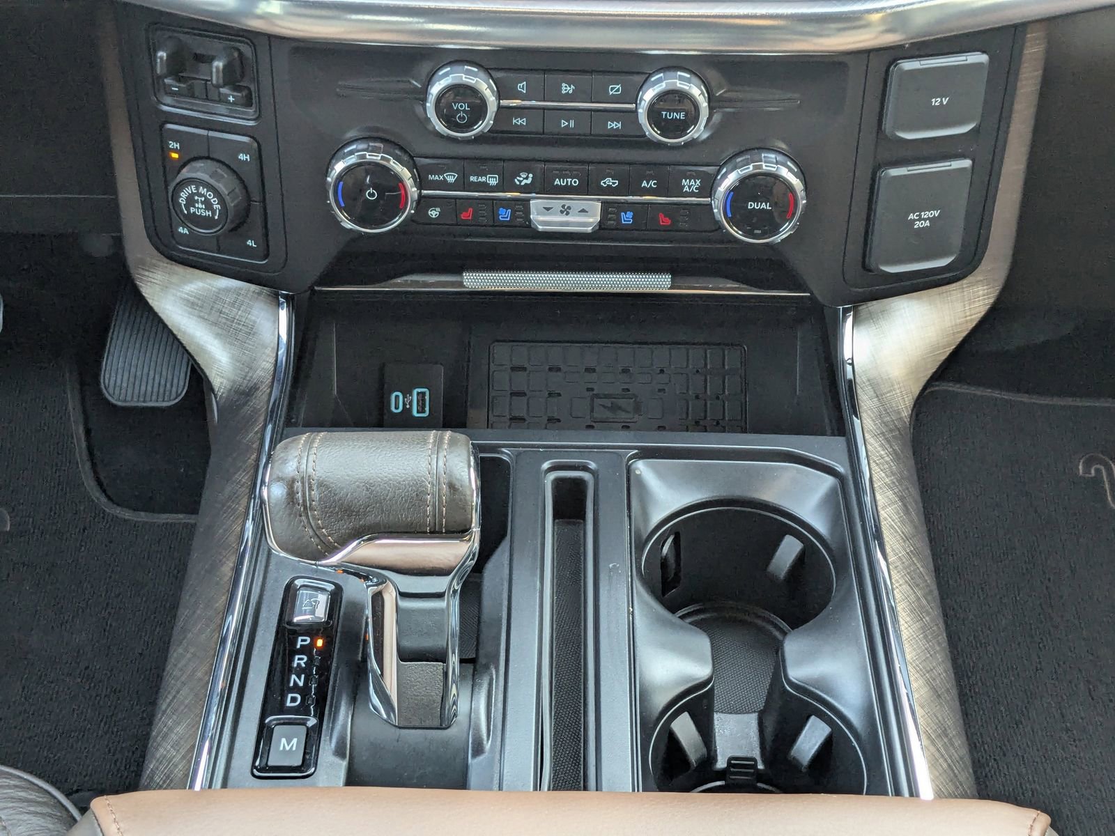 Certified 2024 Ford F150 King Ranch image 20