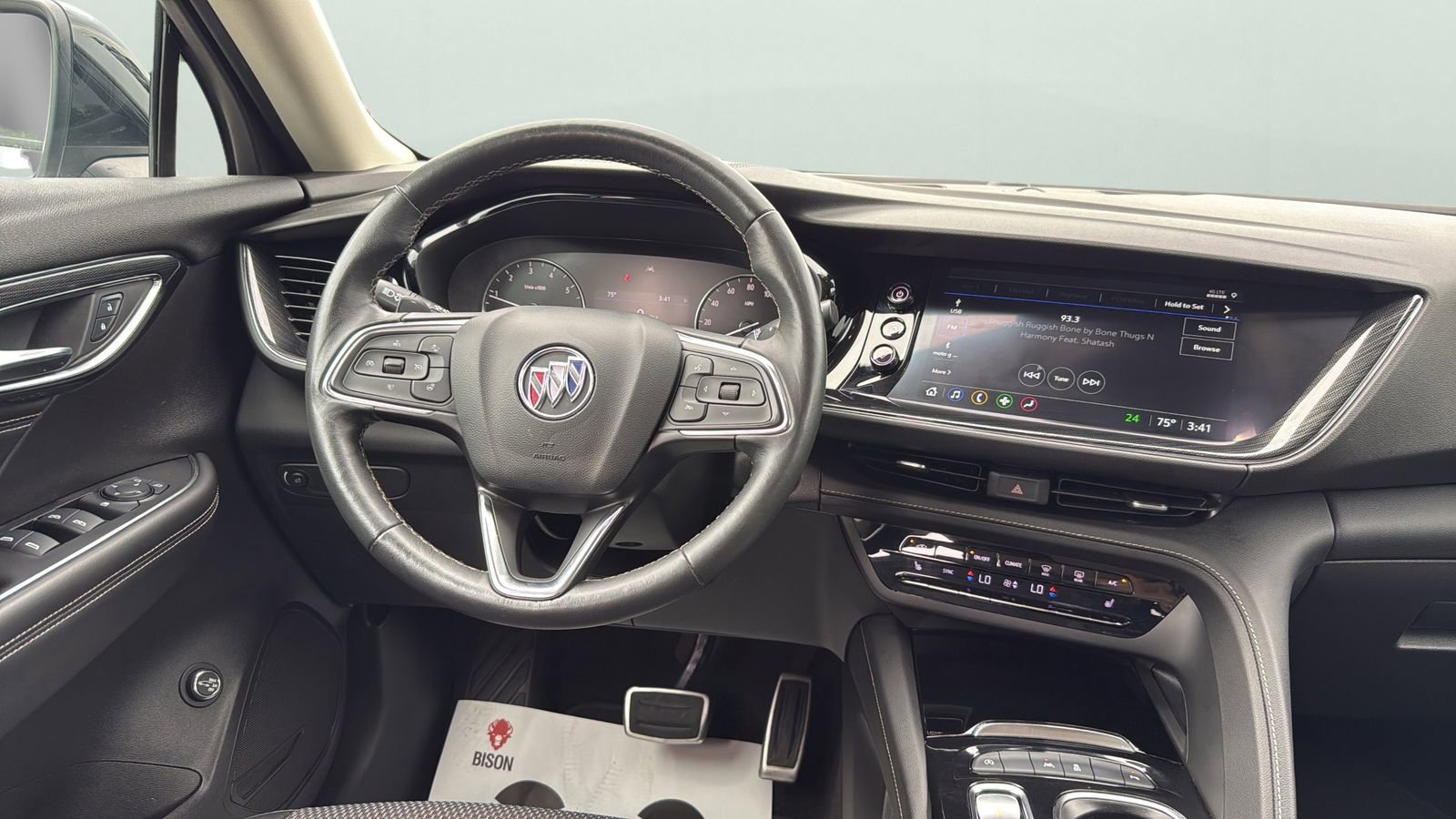 Used 2023 Buick Envision Preferred FWD image 12