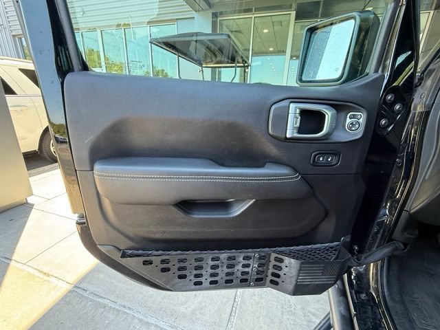 Used 2023 Jeep Gladiator Overland w/ Popular Equipment Package AWD/4WD image 12