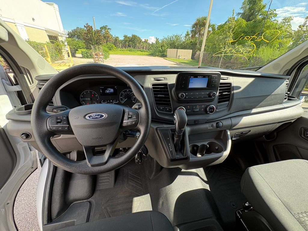 Certified 2025 Ford Transit 250 Low Roof w/ Exterior Upgrade Package RWD image 8