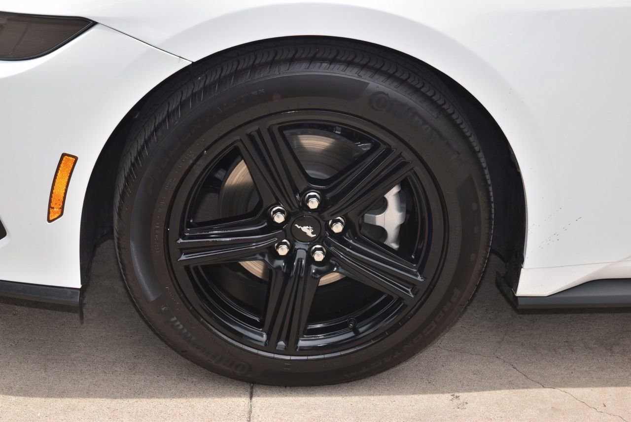 Certified 2026 Ford Mustang Premium RWD image 31