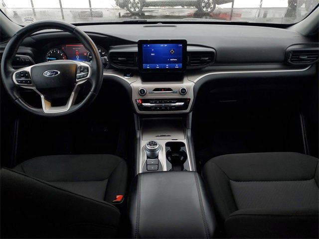 Certified 2023 Ford Explorer XLT image 29