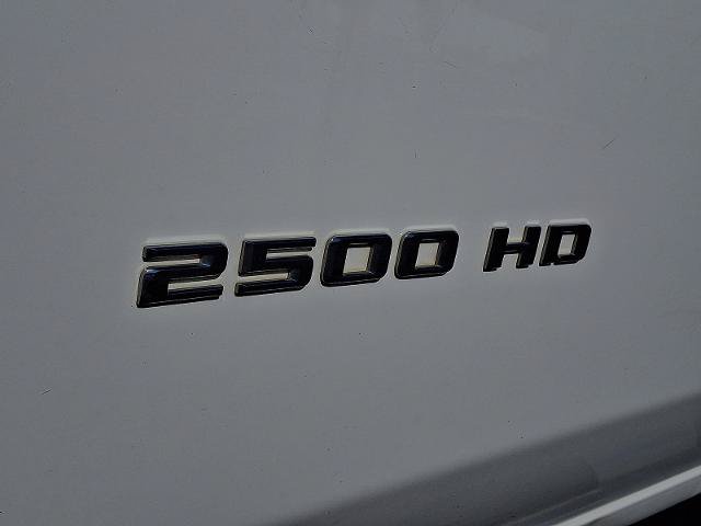 Used 2022 Chevrolet Silverado 2500 LT AWD/4WD image 27
