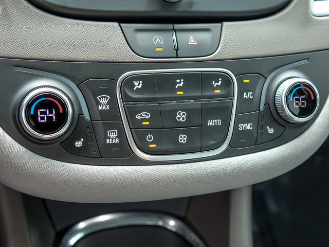 Used 2023 Chevrolet Malibu LT image 18