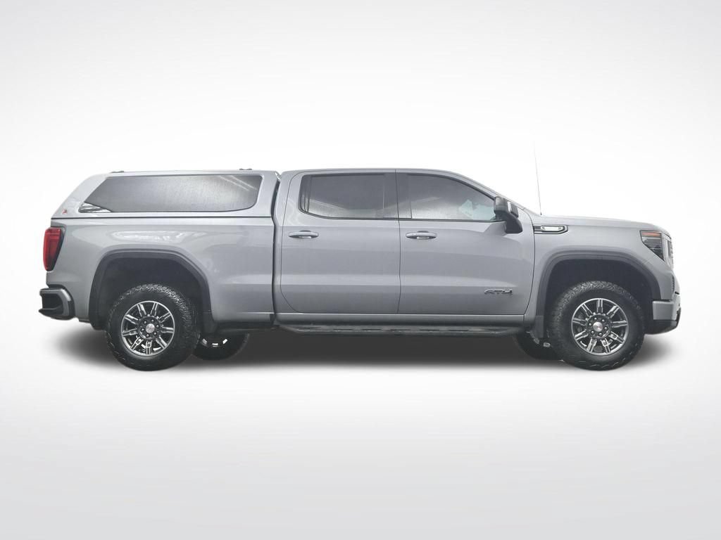 Used 2024 GMC Sierra 1500 AT4 w/ Technology Package AWD/4WD image 40