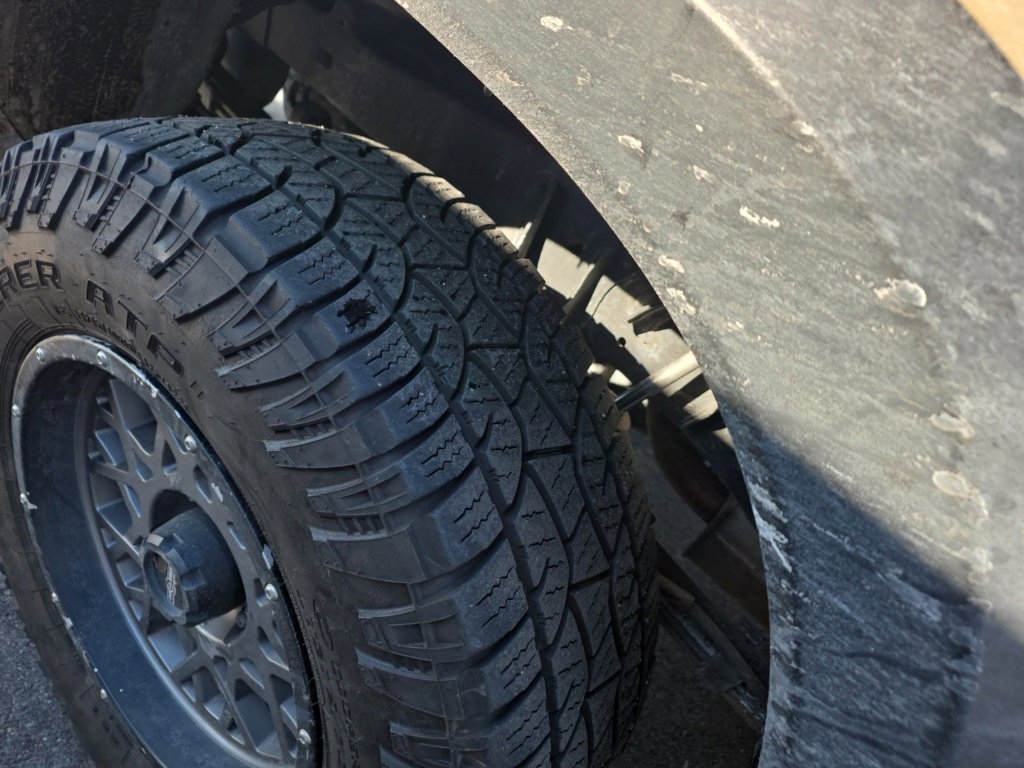 Used 2020 Toyota Tacoma TRD Off-Road image 5