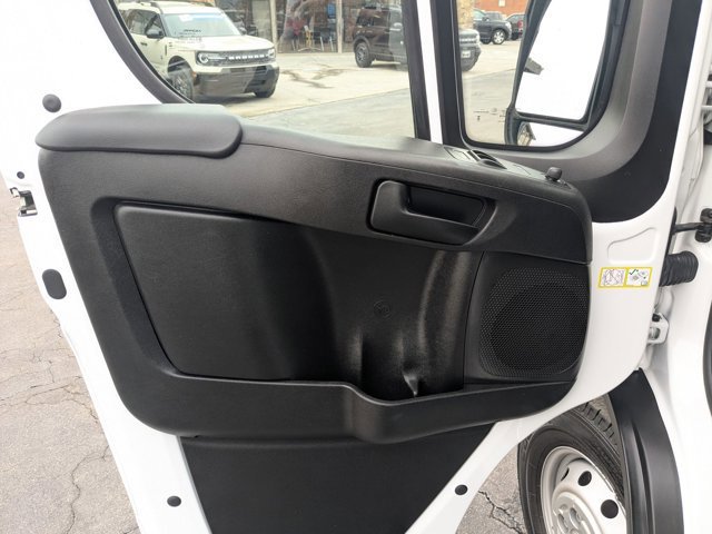 Used 2023 RAM ProMaster 2500 w/ Driver Convenience Group image 12