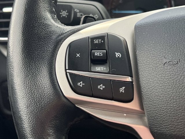 Certified 2020 Ford Explorer XLT w/ Equipment Group 202A AWD/4WD image 29