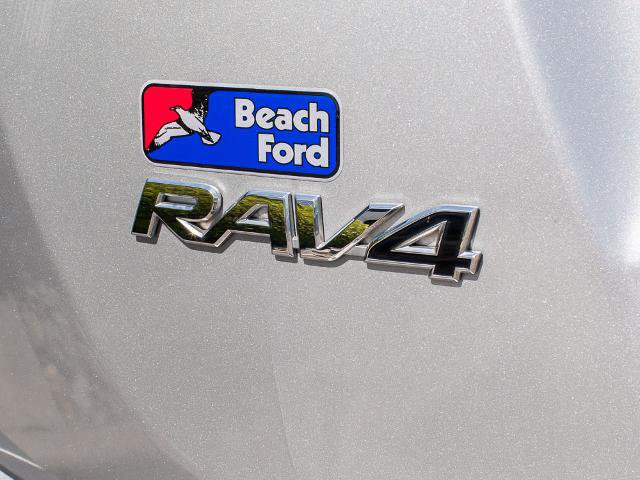 Used 2017 Toyota RAV4 XLE w/ Plus Special Value Package AWD/4WD image 10
