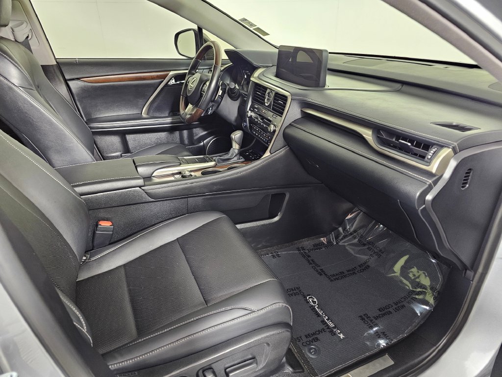Used 2022 Lexus RX 450hL AWD w/ Premium Package image 11