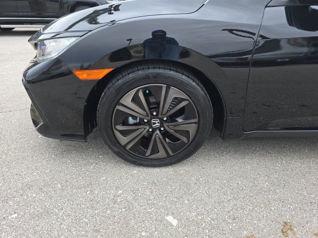 Used 2018 Honda Civic EX image 9