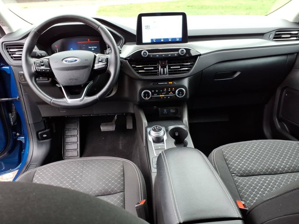 Certified 2023 Ford Escape Active AWD/4WD image 12