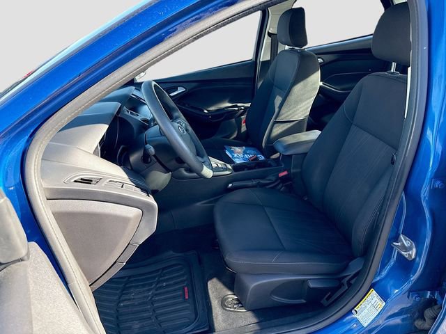 Certified 2018 Ford Focus SE image 21