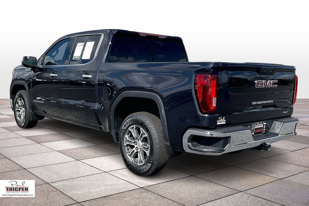Used 2025 GMC Sierra 1500 SLT image 2