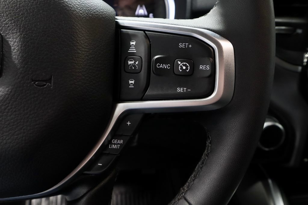 Used 2025 RAM 1500 Big Horn image 31