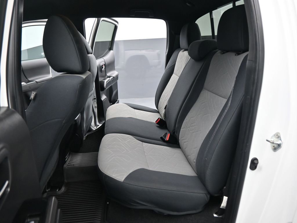 Used 2023 Toyota Tacoma TRD Off-Road image 46