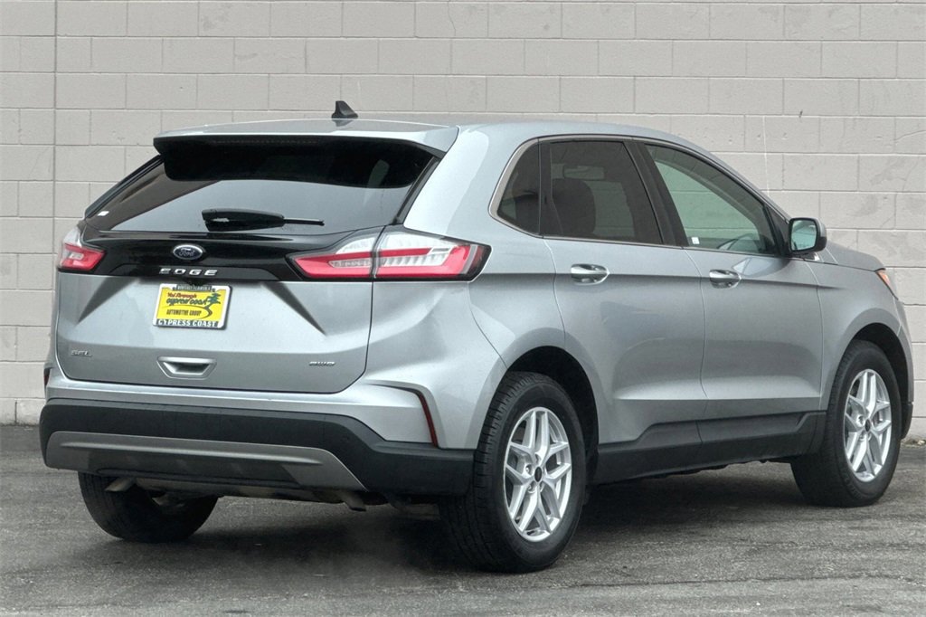Certified 2023 Ford Edge SEL image 5