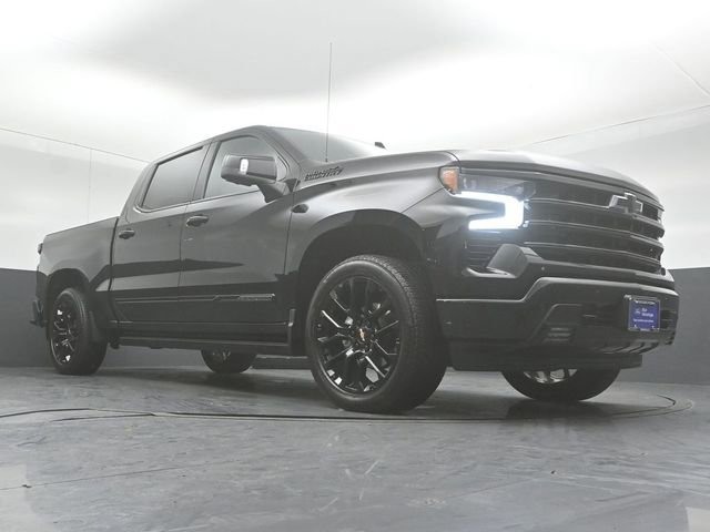 Used 2026 Chevrolet Silverado 1500 High Country w/ Midnight Edition AWD/4WD image 31