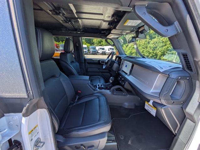 Certified 2026 Ford Bronco Outer Banks w/ Sasquatch Package AWD/4WD image 34