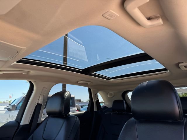 Certified 2019 Ford Edge Titanium w/ Class II Trailer Tow Package AWD/4WD image 30