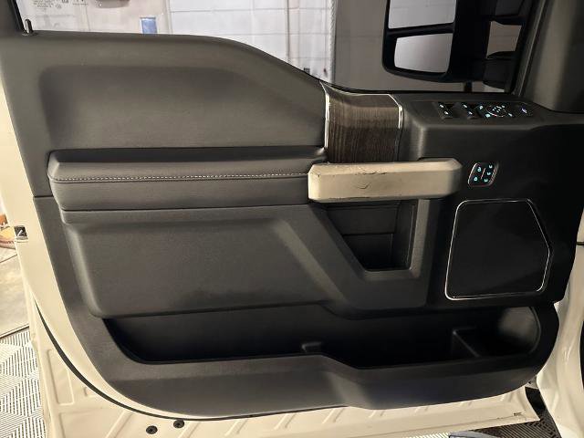 Certified 2021 Ford F250 Lariat w/ Lariat Ultimate Package AWD/4WD image 16