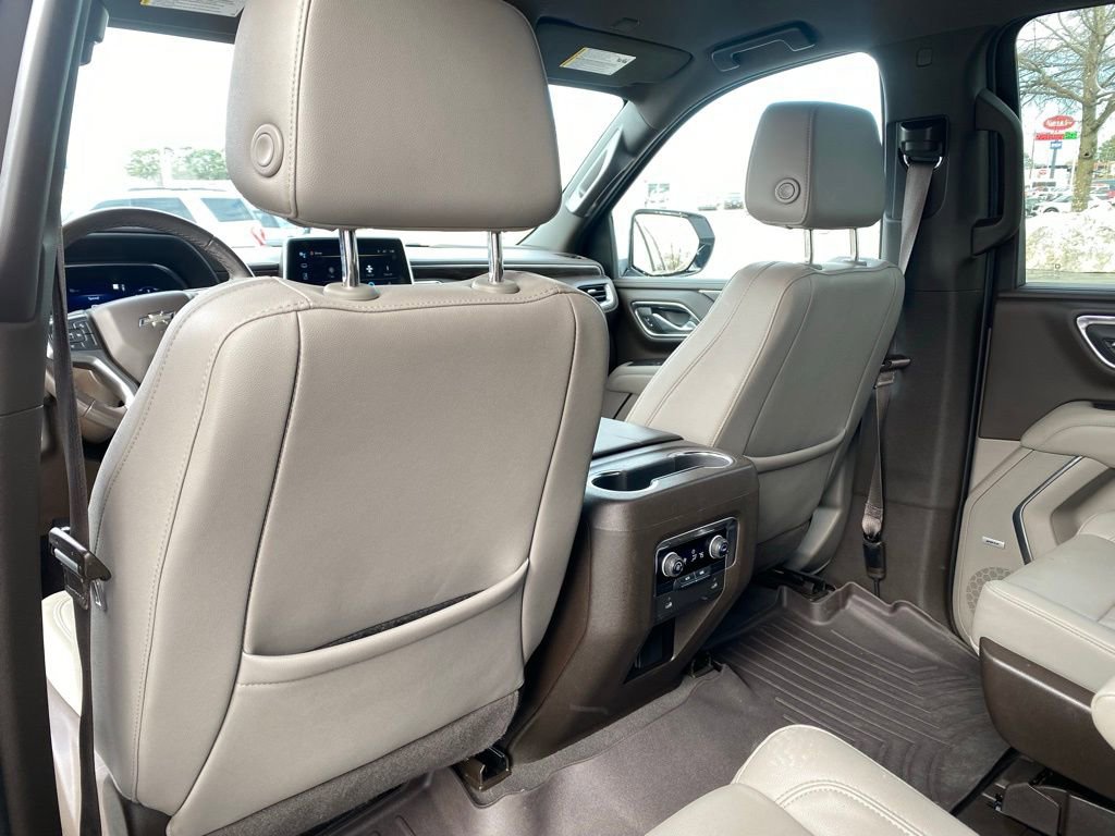 Used 2023 Chevrolet Suburban Z71 AWD/4WD image 29