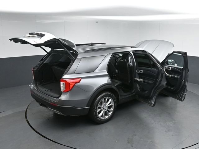 Certified 2023 Ford Explorer XLT w/ Equipment Group 202A AWD/4WD image 61