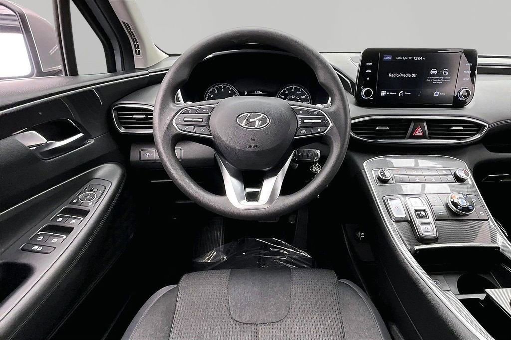 Used 2023 Hyundai Santa Fe SE w/ Cargo Package AWD/4WD image 7