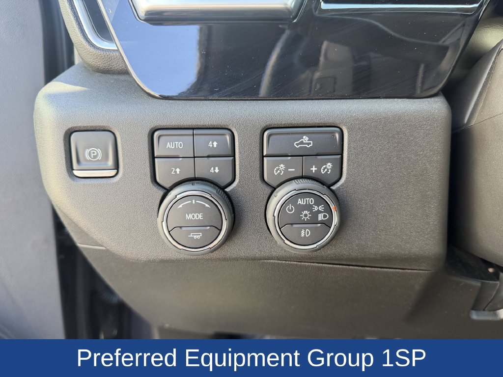 Used 2022 Chevrolet Silverado 1500 RST w/ Z71 Off-Road Package AWD/4WD image 16
