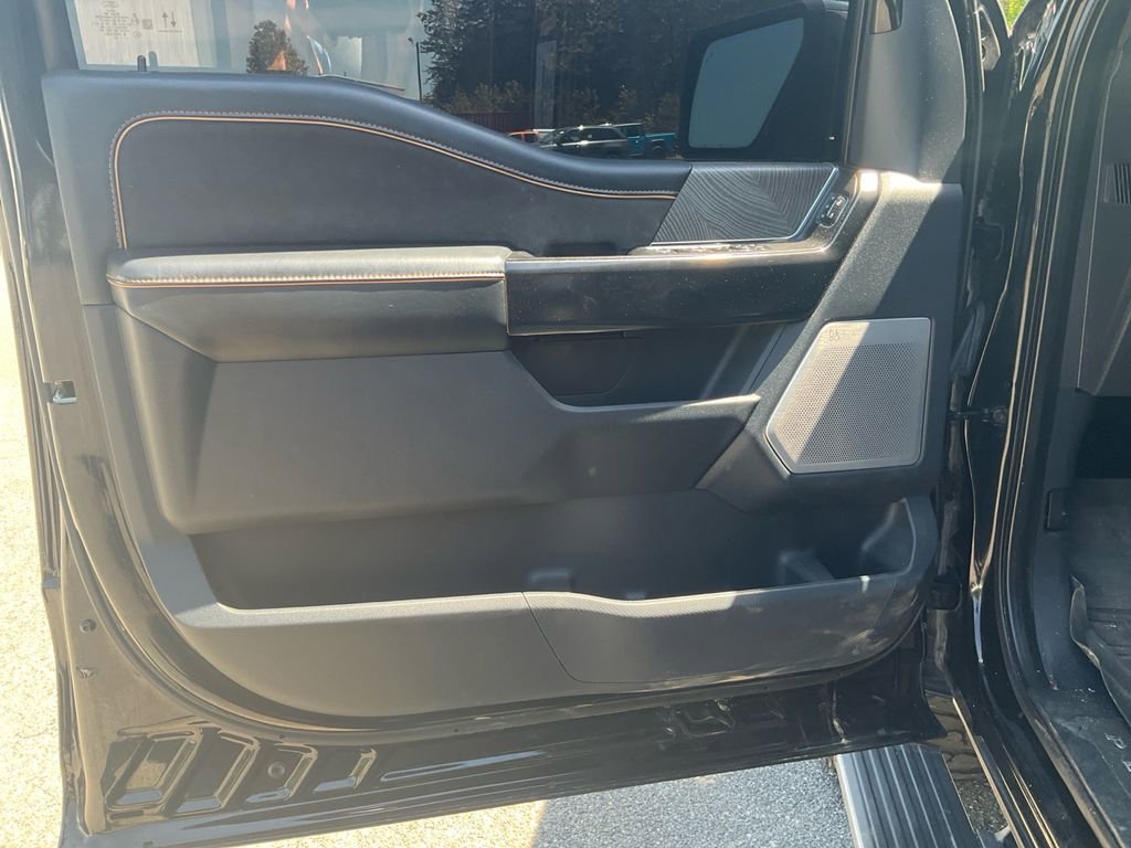 Certified 2022 Ford F150 Platinum w/ Equipment Group 701A High image 17