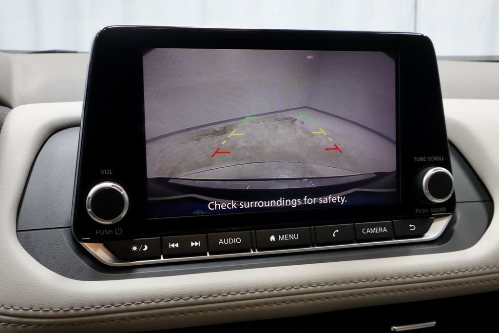 Used 2023 Nissan Rogue SV w/ SV Premium B Package AWD/4WD image 2