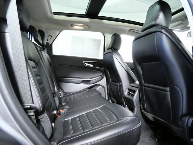 Certified 2024 Ford Edge SEL w/ Convenience Package AWD/4WD image 12