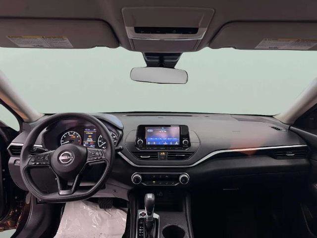 Used 2023 Nissan Altima 2.5 S image 24