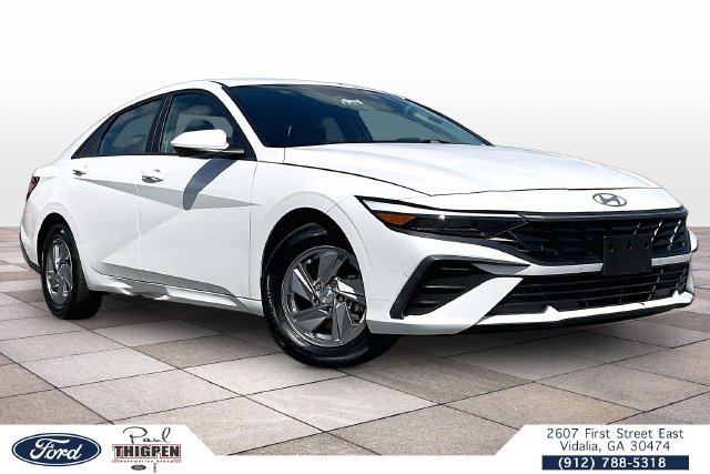 Used 2024 Hyundai Elantra SE